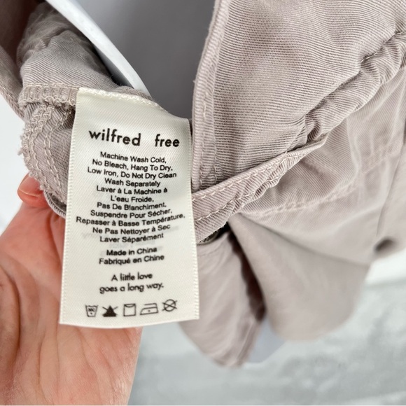 Aritzia Wilfred Free Beatriz Romper Overalls Size XS Shorts Lyocell Tan - Picture 12 of 12